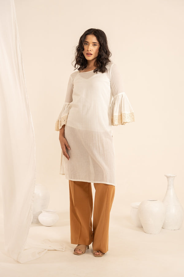 Off White Soya Fabric Lacy Sleeves Kurta
