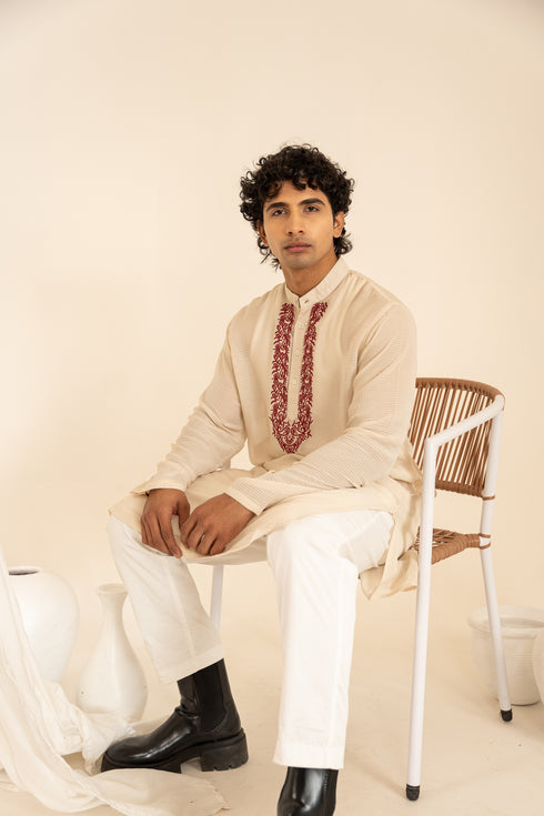 Orange Embroidered Regular Fit Full Sleeves Kurta