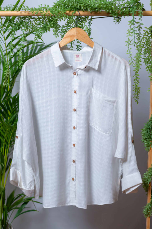 Aloe Vera Fabric Oval Shaped Hem Baggie Shirt